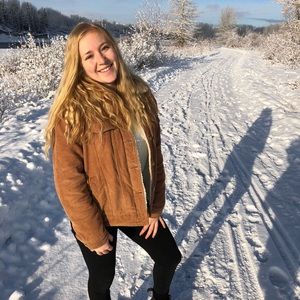 Meet your Posher, Jaydene